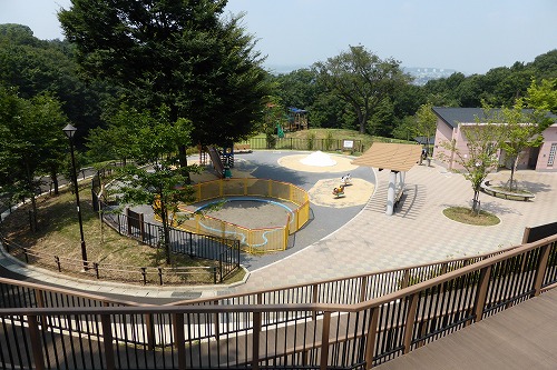 県立桜ヶ丘公園　旧聖蹟記念館