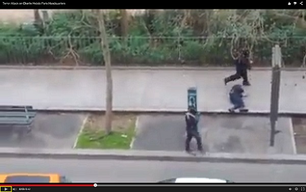 paris shooting charlie-hebdo-a-second-after-shot-fired2