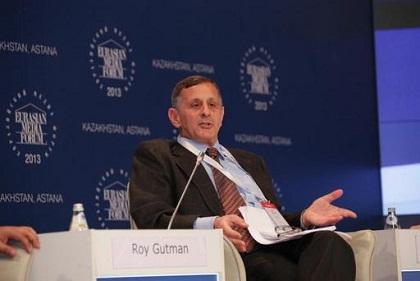 Roy Gutman journalist Pulitzer prize winner