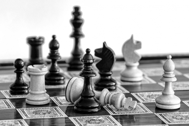 chess-g7cb0526bd_1280.jpg