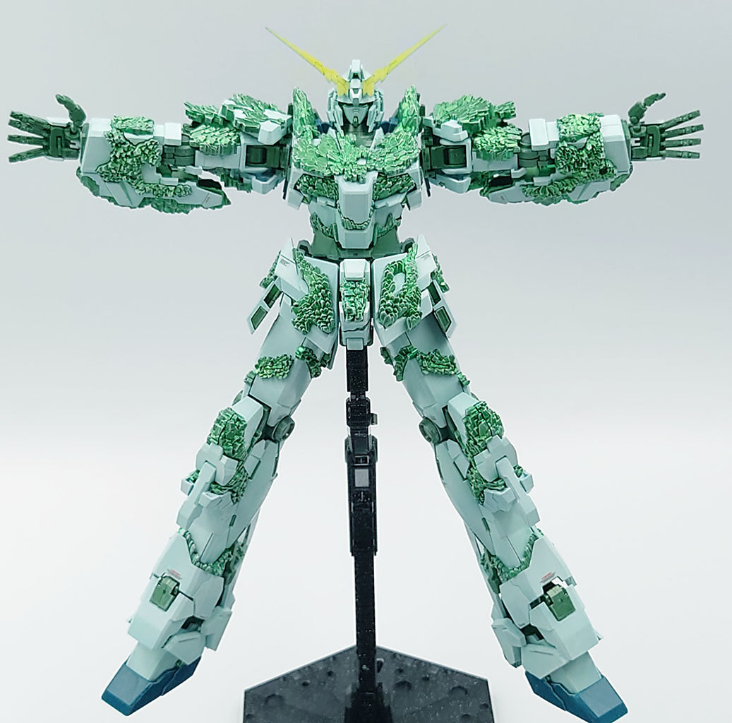 MG 1/100 ガンダムベース限定 ユニコーンガンダム(光の結晶体) − 商品情報｜THE GUNDAM BASE - ガンダムベース公式サイト